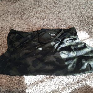 Men's Small Camo Under Armour Dri-Fit Shirt